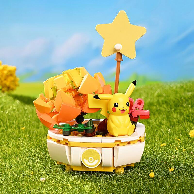 Funko Pop! Pokemon Pikachu, Bulbasaur, Charmander & Squirtle - Unbox, Play  & Review 